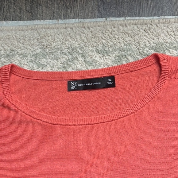 New York & Co Lightweight Sweater 1/2 sleeve Apricot size XL - Picture 2 of 6